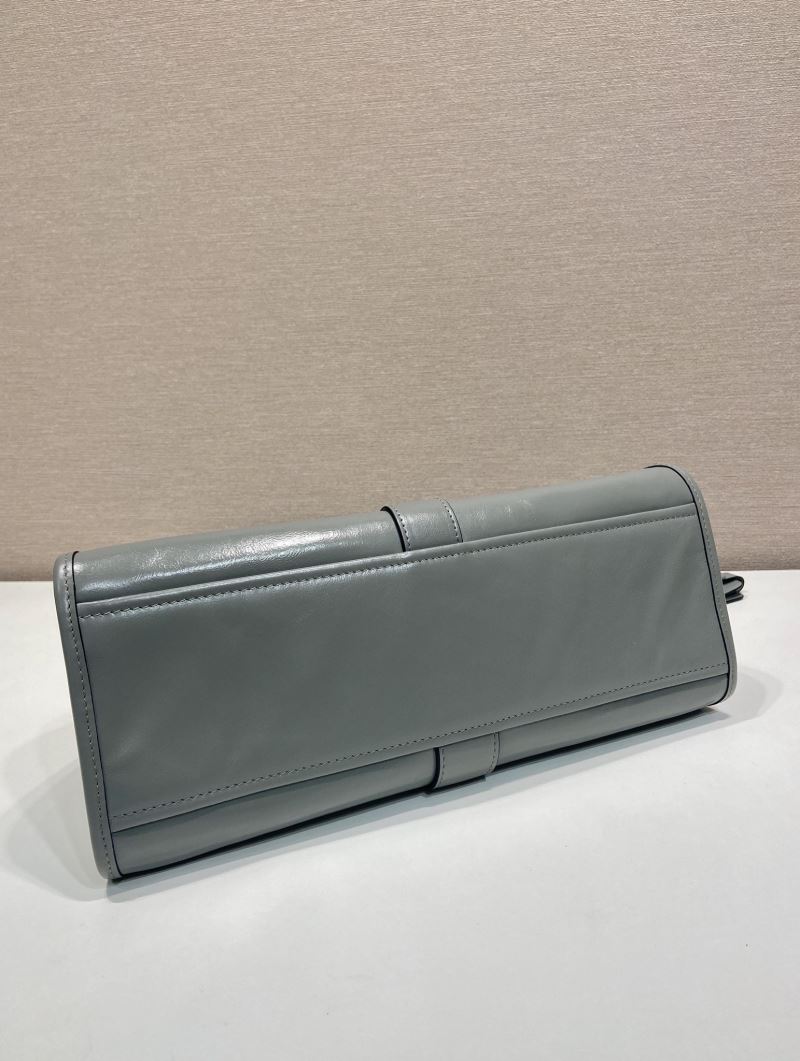 Pra*a top handle bags